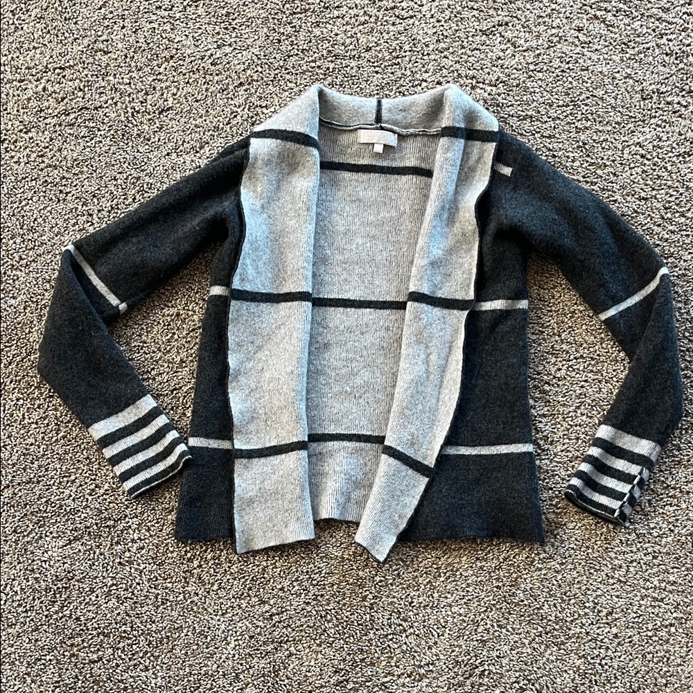 Elegant Black and Gray Women's Cardigan